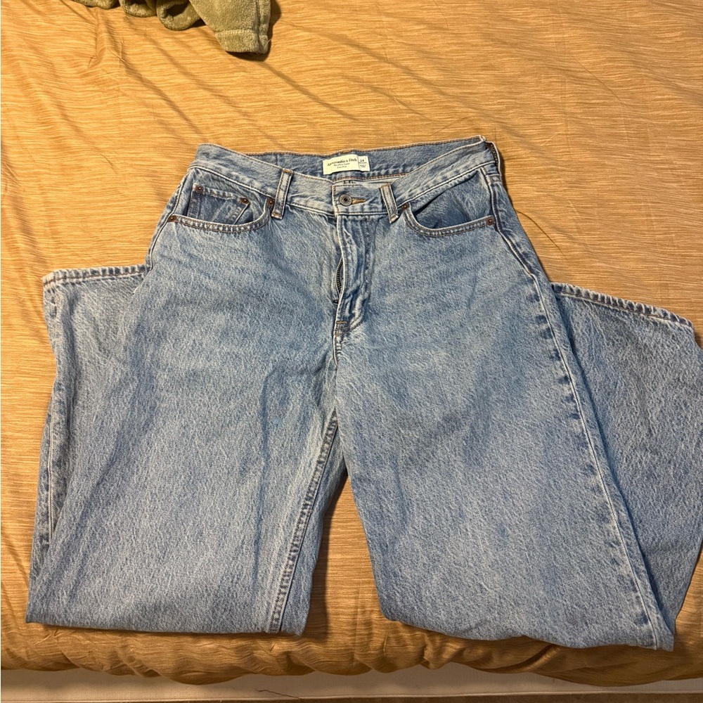 Abercrombie & Fitch Ultra Loose Low Rise